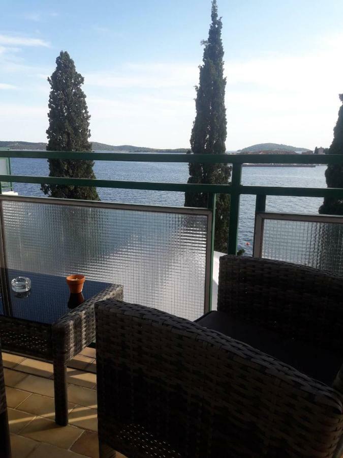 Dalmatino Apartment *
